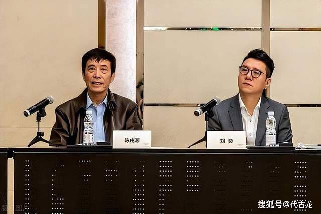 嗯啊h客厅hh青梅h日日偷换